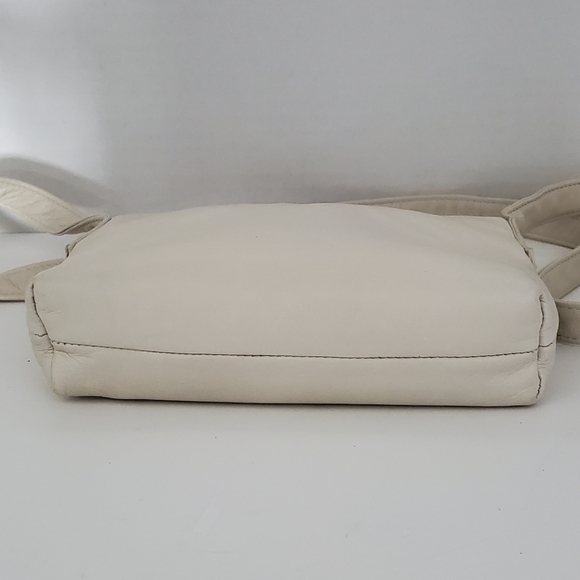Perlina New York Logo Soft Cream Leather Crossbody Bag - Picture 7 of 10